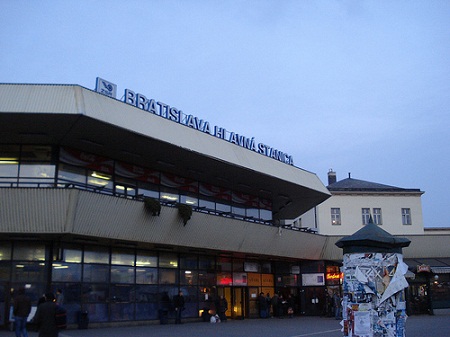 Железнодорожный вокзал в Братиславе